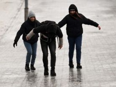 Rekord 322 tys. zł kary za chodnik. Rzadki przypadek, ale warto uważać