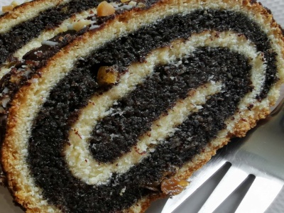 Zawsze smaruję tym makowca przed mrożeniem. Ciasto nie wyschnie na wiór