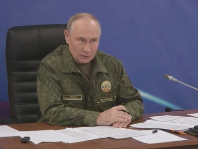 Putin otrzymał raport z pola walki. Nagrano jego reakcję