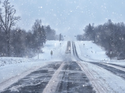 Ostrzeżenie: śliskie drogi i śnieg w wielu regionach