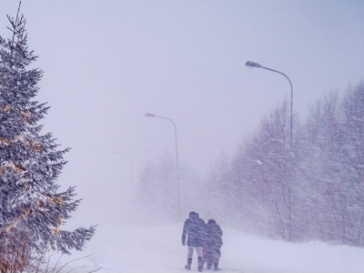 Potężna śnieżyca w Szwecji zbiera żniwo. Są ofiary śmiertelne