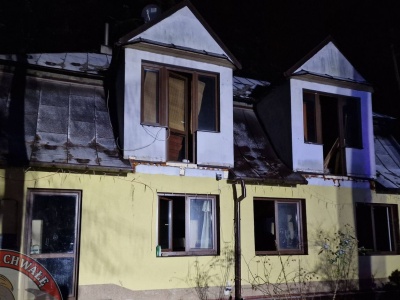 Pożar domu jednorodzinnego. W akcji sześć zastępów straży