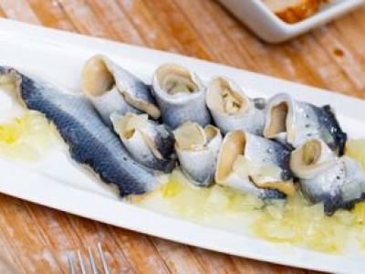 To ostatni dzwonek, aby przerobić śledzie, jakie zostały po świętach. Później będą do wyrzucenia