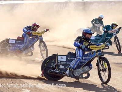 Żużel. Becker bliski perfekcji. Lidsey triumfuje w ojczyźnie