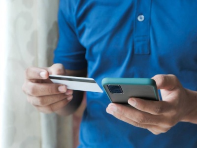 Duży bank likwiduje konta bankowe klientów. Nawet bez ich zgody