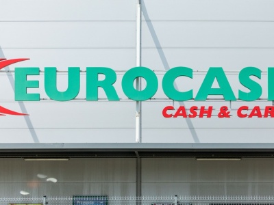 Eurocash ze zwolnieniami i restrukturyzacją. Niepewny los tysięcy pracowników