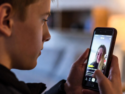 Niemcy rozważają zakaz social mediów dla nastolatków