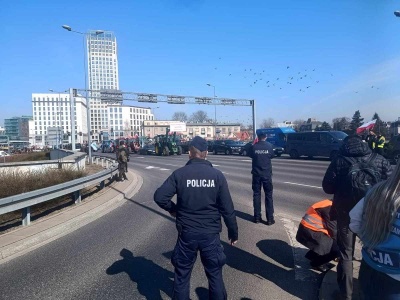 100 ciągników w centrum. Rolnicy wyjadą na ulice Krakowa w ramach protestu (Trasa)