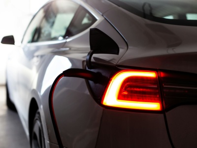 Chiny zaostrzają normy dla aut elektrycznych. Nowe przepisy będą wyjątkowo bezwględne