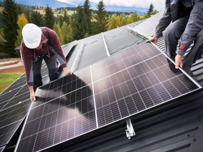 Moc fotowoltaiki w Polsce przebiła węgiel, ale jest haczyk