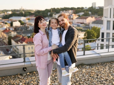 Samolubne polskie metropolie. Kto traci na postępowej miejskiej polityce?