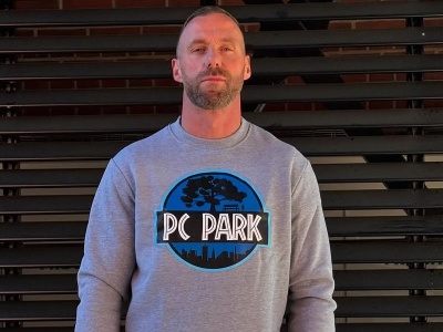 Gandi Ganda pokazał się w towarzystwie Grzegorza Brauna