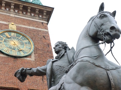 Pod pomnikiem Kościuszki odkryto skarby. Wielki remont na Wawelu zakończony