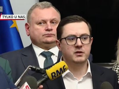 TYLKO U NAS. Buta Motyki. 