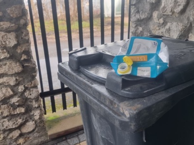 Gdzie wyrzucać karton po mleku? Sortownie załamują ręce, gdy oglądają nasze śmieci