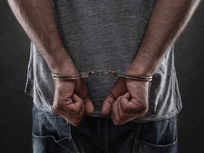 Walizka, pieczątka i cisza – koniec American Dream