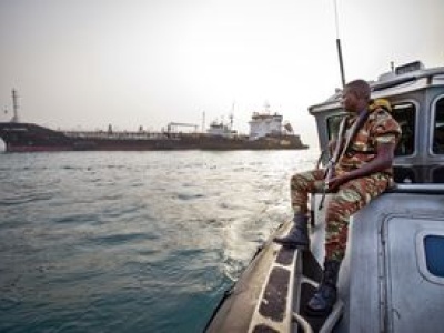 Uwolniono załogę tankowca CGAS Saturn. Wśród marynarzy jest Polak