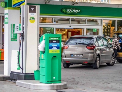 Gdzie nie tankować benzyny, diesla czy LPG? UOKiK skontrolował jakość paliwa na stacjach w Polsce