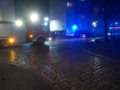 Mieszkańcy wyczuli gaz. Interweniowały służby