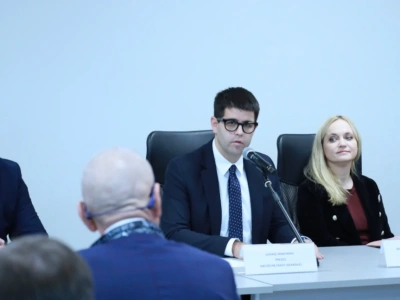 NIL podsumowuje 2025. Lekarze walczą o bezpieczeństwo i silny system