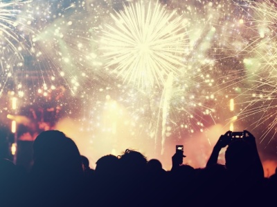 Powitanie 2026 roku w powiecie konińskim. Gdzie bawić się pod chmurką?