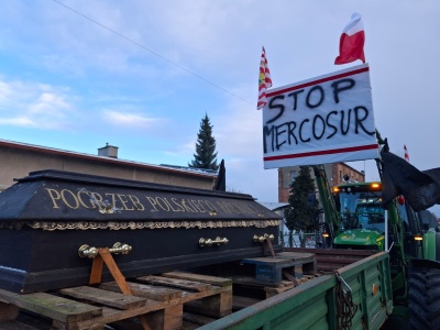 Od rana trwa protest rolników w całej Polsce. Sprzeciwiają się umowie Mercosur