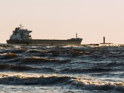 Rosjanie kłamali ws. zatopionego statku. Przewoził... reaktor jądrowy