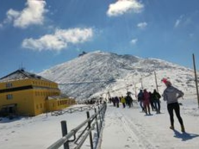 Kalendarz długich weekendów. Tak można przedłużyć wolne w 2026 r.