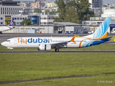flydubai. Mniej lotów do Warszawy latem