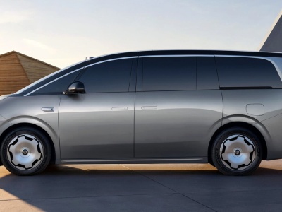 Leapmotor bawi się w wasz ukochany segment. Ostro gra, jak na 10-latka