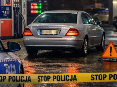 Policjant po służbie uniemożliwił jazdę kierowcy z sądowym zakazem