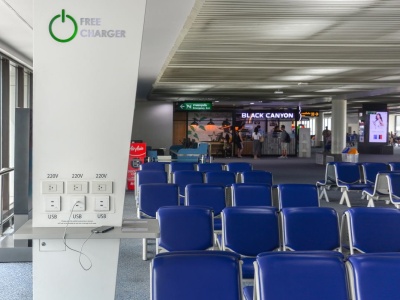 Wystarczy 80 sekund i oszuści będą mieli wszystko, czego chcieli. Uważaj na lotnisku