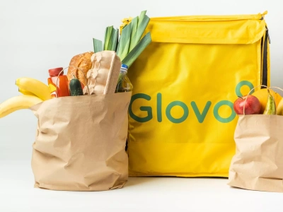 Glovo mocniej stawia na q-commerce. Chce dostarczać wszystko, nie tylko jedzenie