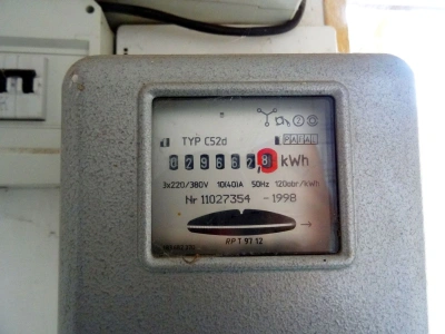 Rachunki za prąd w 2026 roku jednak wzrosną! Mamy konkretne wyliczenia dla rodzin