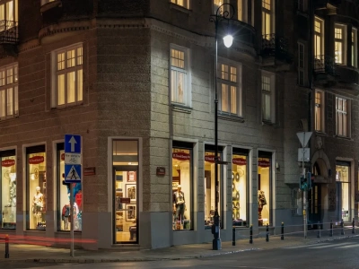 Moliera2 likwiduje salon w centrum Warszawy. Trwa ostatnia wyprzedaż do -90%