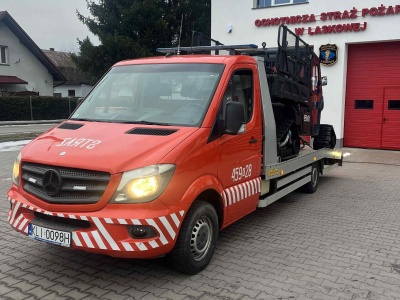 ‘Nowa’ laweta ochotników z OSP Laskowa