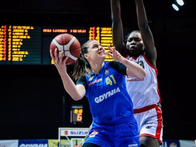 Hobby i Piestrzyńska z odsieczą dla Gdyni. Na koszykarską Energę Toruń nie wystarczyło
