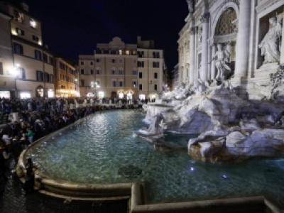 Od 1 lutego oglądanie z bliska Fontanny di Trevi w Rzymie będzie kosztowało dwa euro