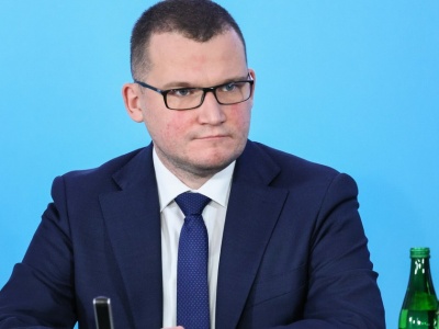 Nowe przepisy dla par w Polsce. Ostre stanowisko otoczenia Karola Nawrockiego