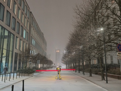 Biały całun nad Warszawą. Powrót zimy, jakiej dawno nie było