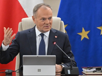 Do 31 stycznia specjalna paczka dla każdego domu w Polsce. Rząd reaguje na zagrożenie