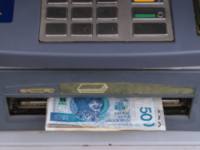 Algorytm banku uzna Cię za złodzieja. 4 błędy, które odcinają od gotówki!