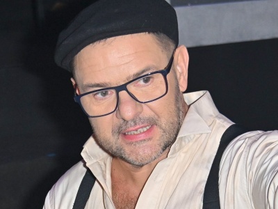 Kontrowersje wokół Karolaka. Został pozwany przez innego aktora. 