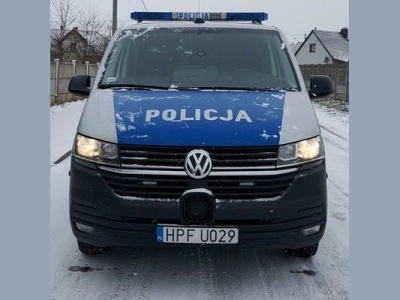 Zmienne warunki pogodowe. Policja apeluje o ostrożność na drogach