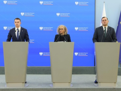 Projekt ustawy o statusie osoby najbliższej przyjęty przez rząd. „To jest historyczny moment”