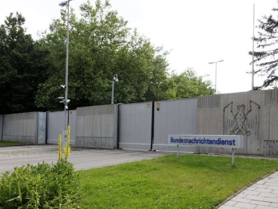 Niemiecki wywiad w epoce wojny hybrydowej