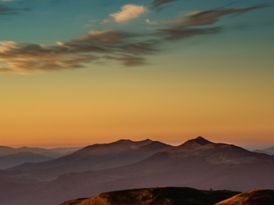 Niebezpiecznie w górach. GOPR: nie ma warunków do wznoszenia toastów