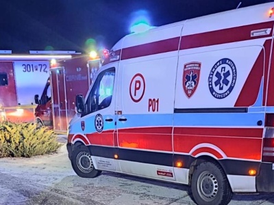 Nie żyje 7-letnie dziecko i jego matka! Zamarznięty staw stał się pułapką. Dramat w Radzewie