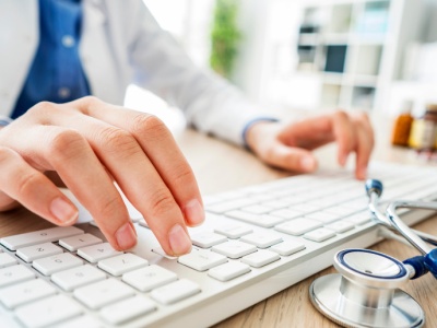 1 stycznia nowe zasady dokumentacji medycznej. MZ chce ujednolicenia