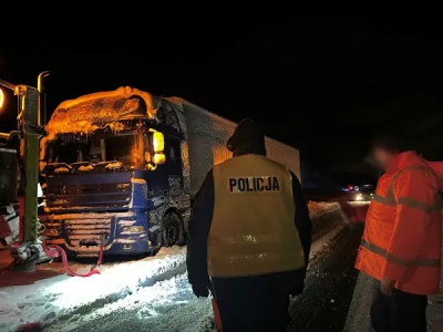 Wzmożone kontrole tirów na drogach. Decyzja rządu po paraliżu na S7